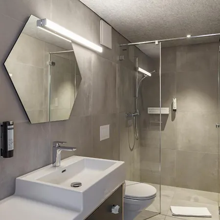 The Lab Capsule 2* Thun