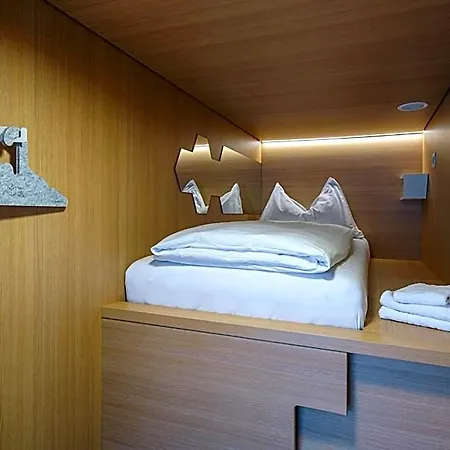 The Lab Capsule Kapsül Otel