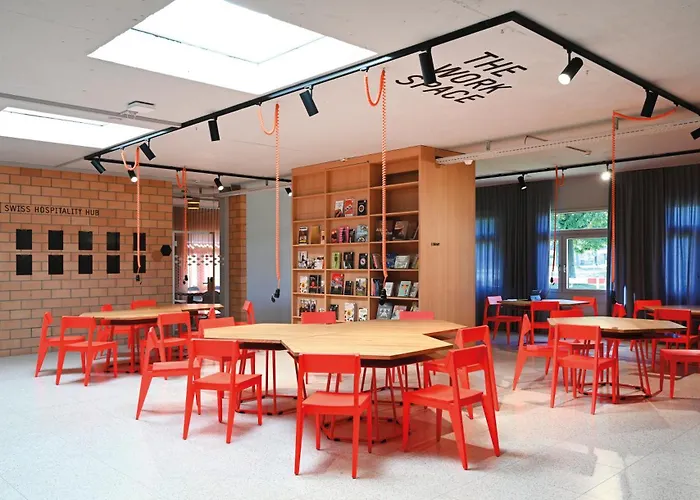 The Lab Capsule Kapselhotel Thun