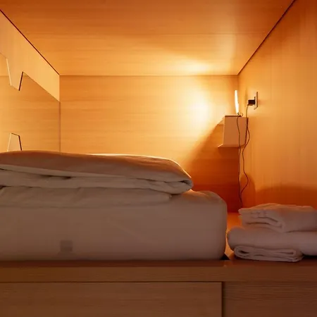 The Lab Capsule ثون